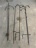 4-7" Shepard hooks-plant holders