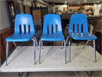 Virgo - Blue Stackable Classroom Chairs