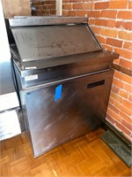 Randall Refrigerated Sandwich Prep Table