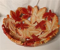 Wood leaf design bowl