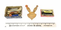 7 Pocket Knives & Brass Cards Badge