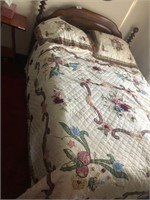 Willett Queen Size Bed w/ Tempurpedic Mattress,