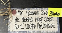 husband sign