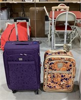 Ricardo & Kathy Van Zeeland mobile suitcases