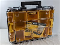 DEWALT OGANIZER BOX