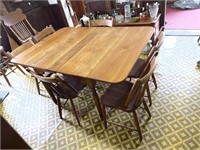 SOLID WOOD DINING ROOM TABLE WITH FOLDING