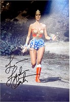 Autograph COA Wonder Woman Photo