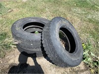 3 useable 11R22.5 tires