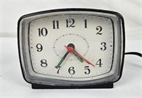 I.e.l Model: Iqt2009 Alarm Clock