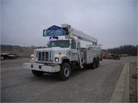2001 IH 2554 6x4 crane truck- VUT
