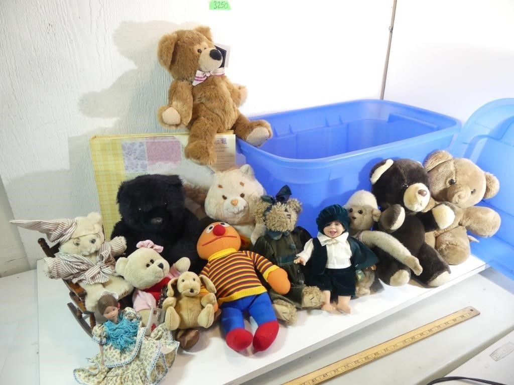 Qty of Dolls in a bin + Teddy Bears