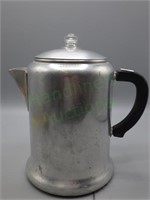 VTG 8 C. aluminum stovetop percolator coffee pot