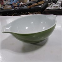 PYREX COLORED MIXING BOWL  10"
