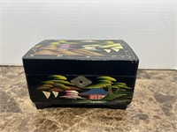 ORIENTAL JEWELRY BOX 7" X 5" X 4"