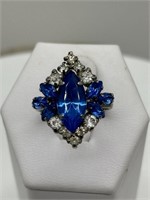 Vintage Blue & White Rhinestone Ring