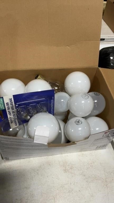 Assortment of lightbulbs