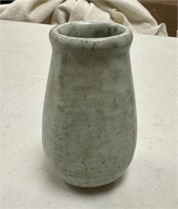 Peters Pottery Jade Flower Vase