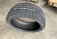 Kumho 205/40 ZR17 84W Tires