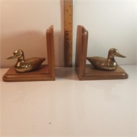 Duck book ends