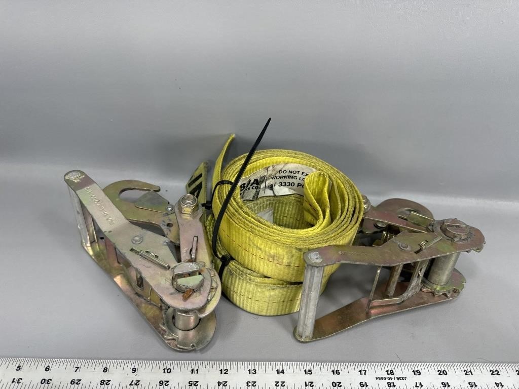 (2) 4000 pound ratchet straps