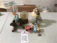7 figurines (various)