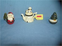 Group of 3 figural porcelain hinged pill boxes