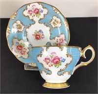 QUEEN ANNE 'LADY ELENOR' TEACUP & SAUCER