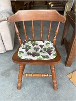 30in. Wooden chair with cushion