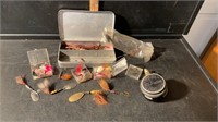 VINTAGE FLY LURES/CASE AND PERRINE AUTOMATIC FLY