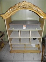 Cabinet Top with Tote