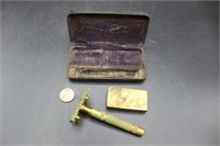 Vintage Gillette Brass Safety Razor