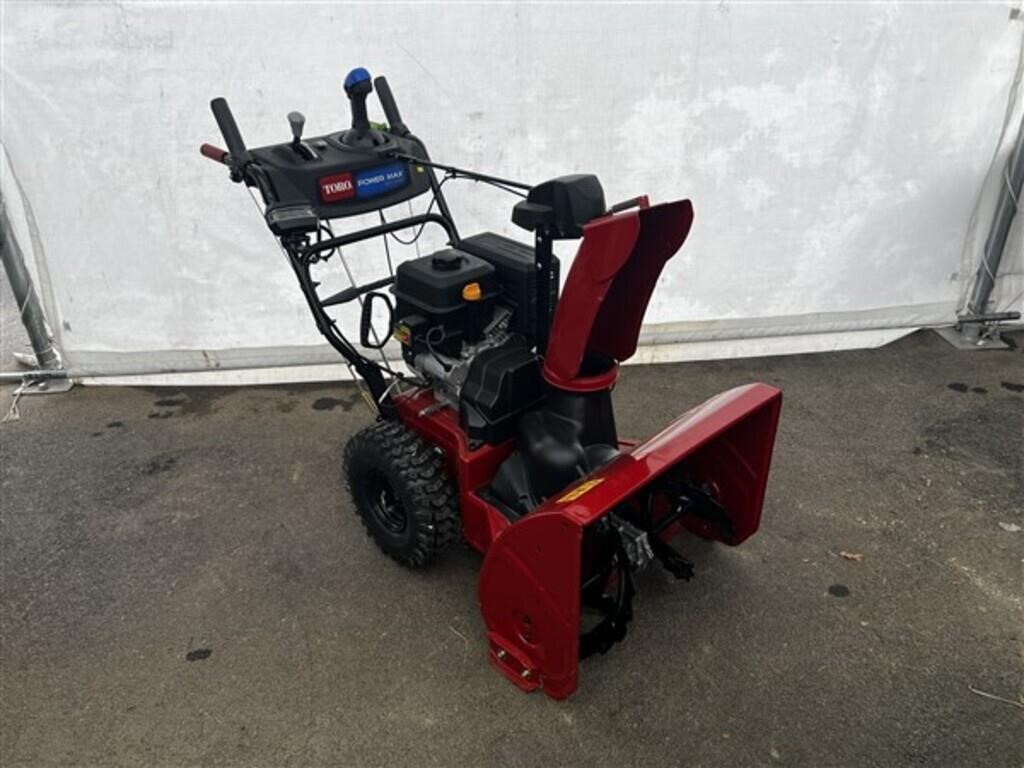 Toro Power Max 826 Snow Blower