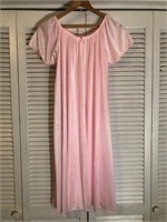 VINTAGE PINK NIGHTGOWN