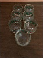 7 small christmas glasses