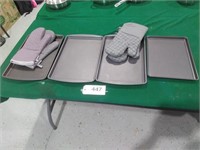 Nonstick Cookie Sheets, Oven Mitts