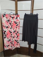 Ladies x-large pants and skirt good condition
