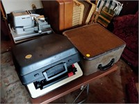 old case and typewriter