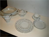 Crown China  5 Pc Place Setting/Service For 8