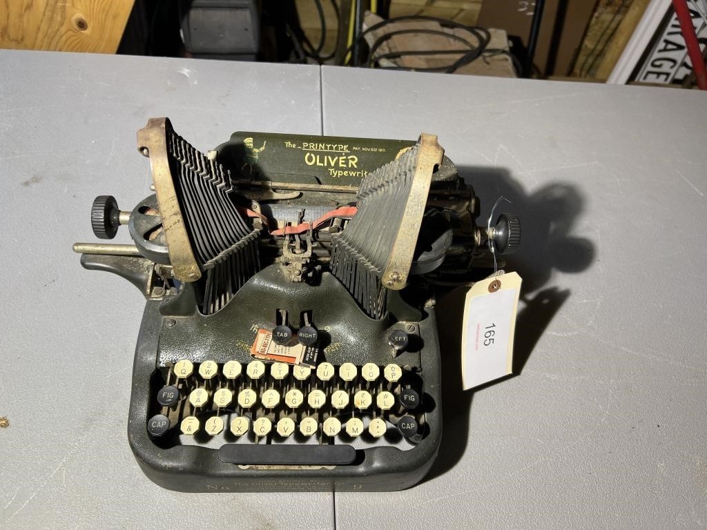 ANTIQUE PRINTYPE OLIVER TYPEWRITER