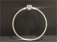 Pandora sterling silver bracelet (excellent)