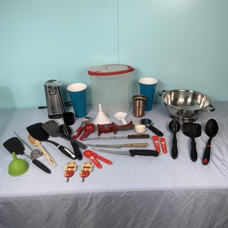 Kitchen Lot- Pitcher, Strainer, Can Opener,