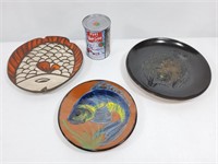3 assiettes décoratives en céramique
