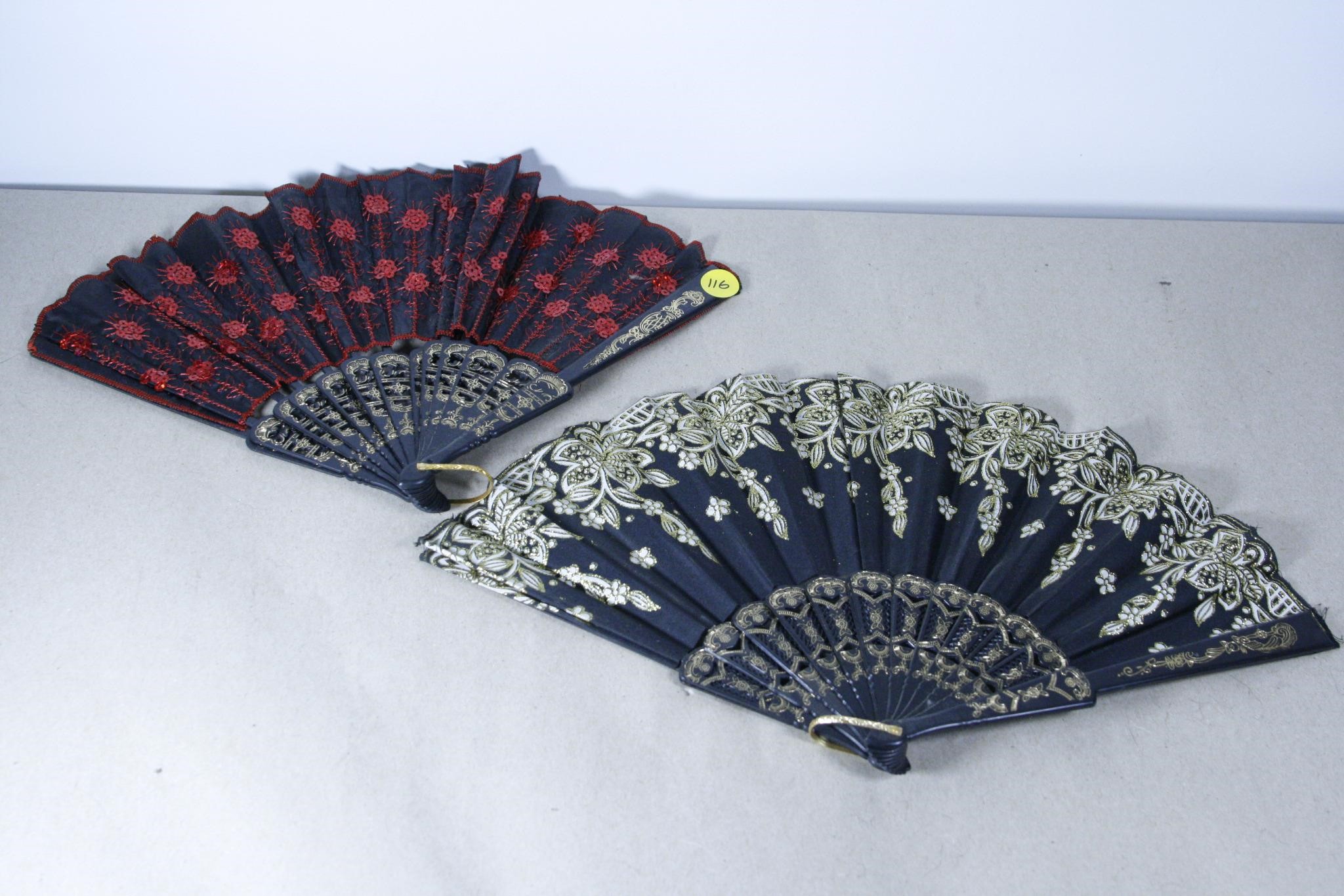 SET OF ASIAN STYLE FANS