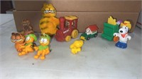 Garfield and snoopy toy lot