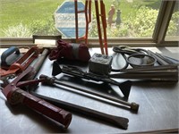 Misc Asst. Garage Items/Tools - Caulking Guns, Etc