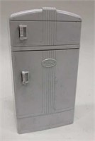 Vintage Ideal Refrigerator Freezer Dollhouse Toy
