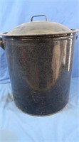 very large Enameled Stock Pot/Canning Pot