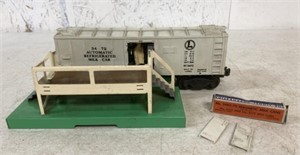 Lionel Operating Milk Car w/ Box