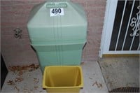 ROLLING TRASH CAN, SMALL WASTEBASKET
