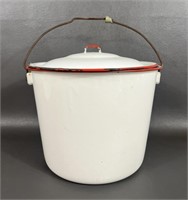 Vintage Enameled Stock Pot
